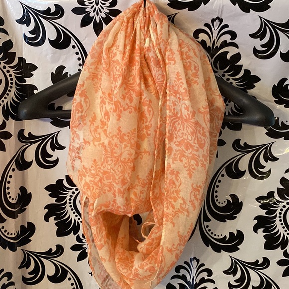 Infinity scarf - Picture 2 of 5